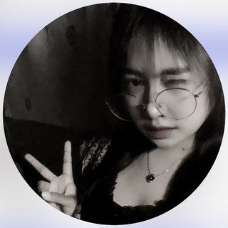 Yuna K.